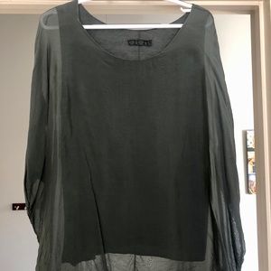 Boutique dark gray silk shirt medium fit
